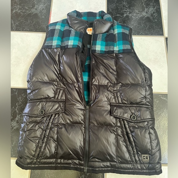 NWT 100% AUTH BOSS ORANGE Men's Black and Teal Puffer Vest Sz 42R - Picture 1 of 11